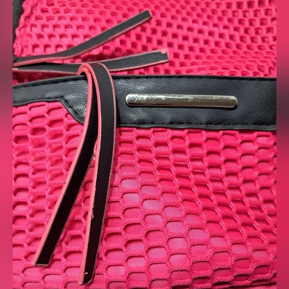 Mesh Pink and Black Backpack with Textured Design - Picture 2 of 11